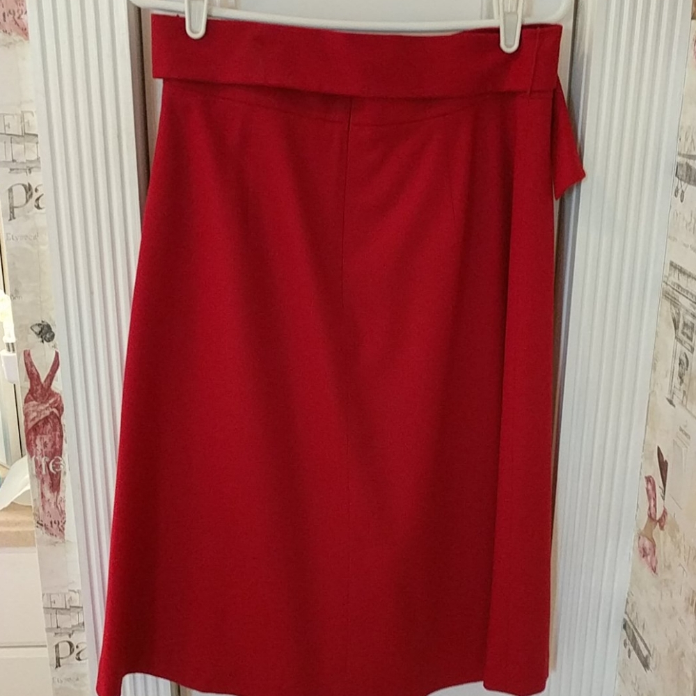 Red Talbots skirt - Picture 2 of 6